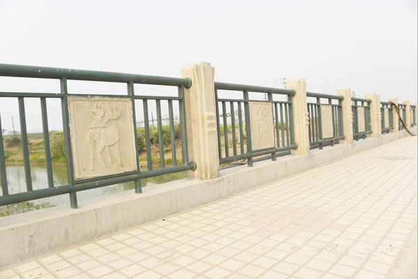 複合式（shì）欄杆