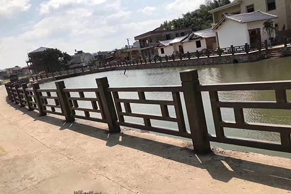 仿（fǎng）木欄杆