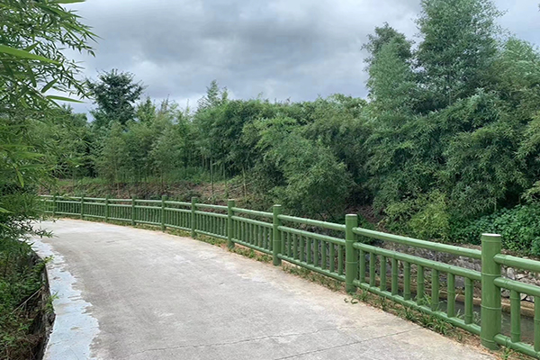 仿竹欄（lán）杆