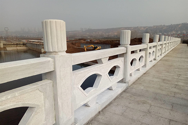 石材欄杆（gǎn）