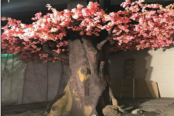 假樹（shù）大門