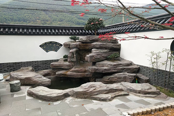 塑石假山（shān）