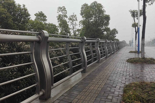 不鏽鋼欄杆 